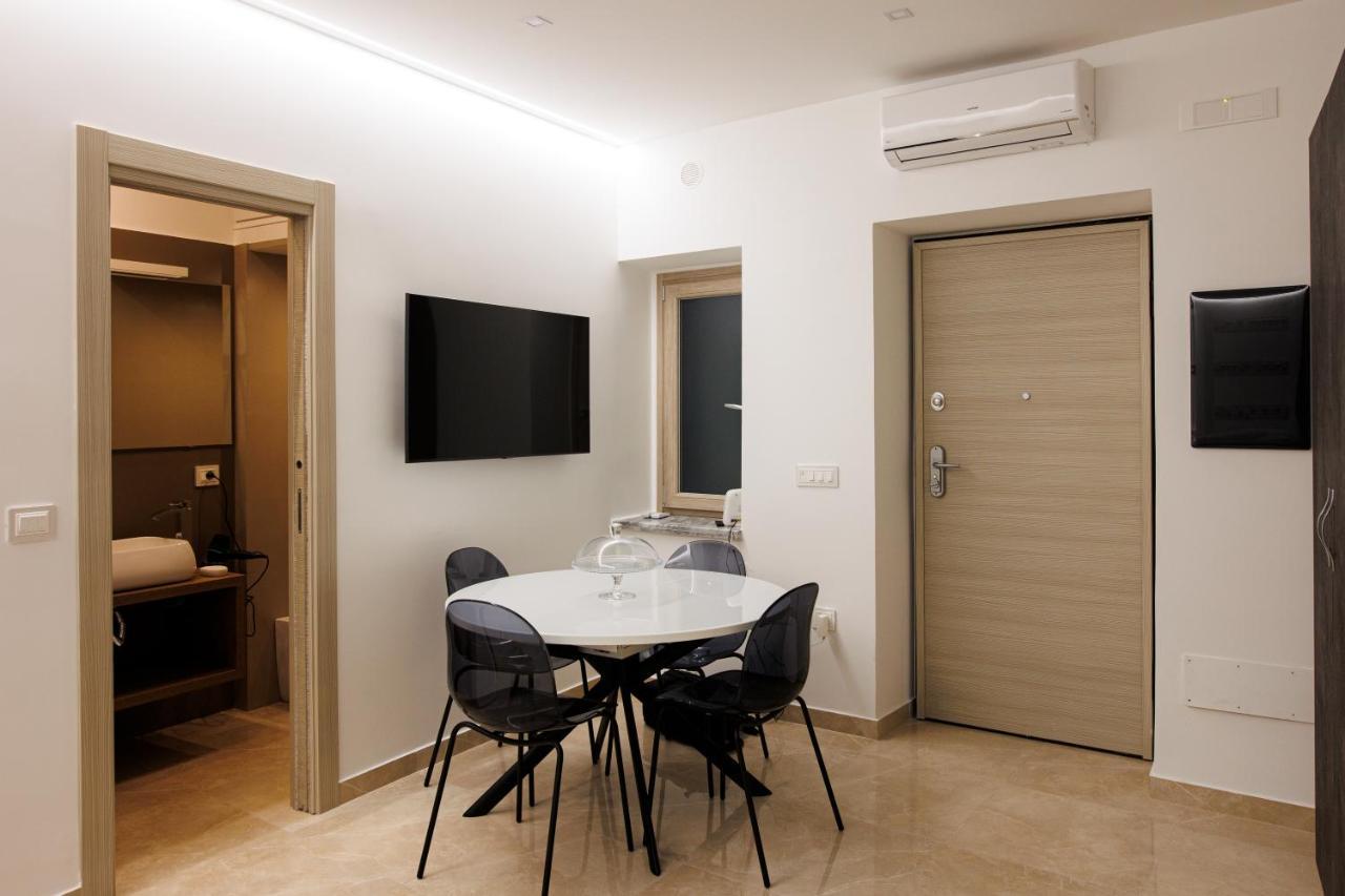 Next To Sea Apartamento Crotone Exterior foto